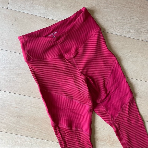 Red Ribbed Legging - Picture 7 of 7